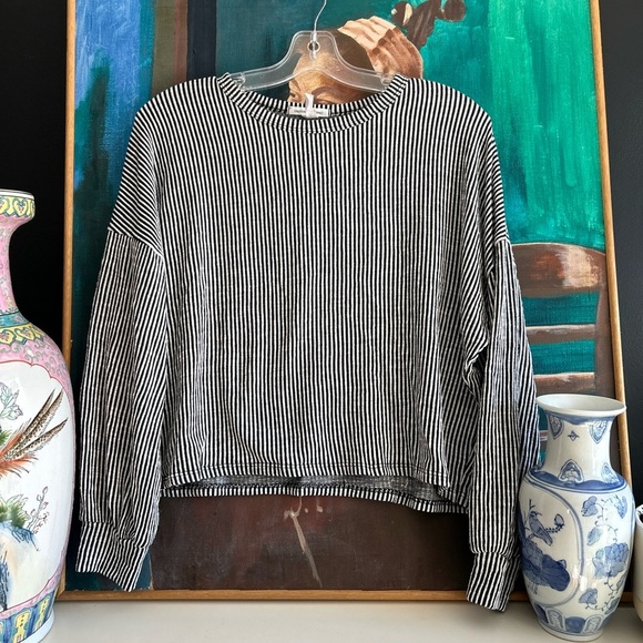 Caution To The Wind Black and White Striped Long Sleeve Crop Top - Picture 11 of 15